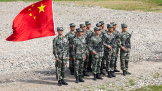 Китай изключи двама топ генерали от армията и комунистическата партия