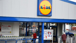 Веригата супермаркети Lidl обяви че ще отвори 300 нови работни