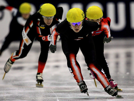 Дисквалифицираха националки по шорттрек на Универсиадата