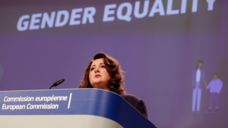 Европейската комисия съживява плановете за задължителни квоти за жени в