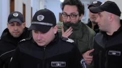 Мъжът, намушкал майка си 67 пъти в Бургас, е вменяем