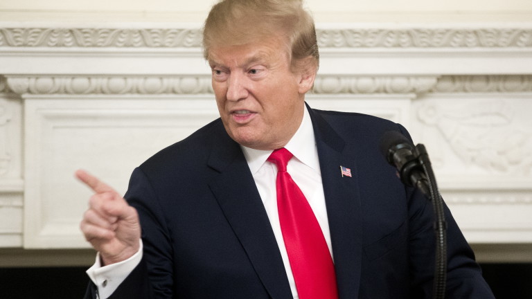 И Доналд Тръмп приземи "Боинг 737 - Макс 8"