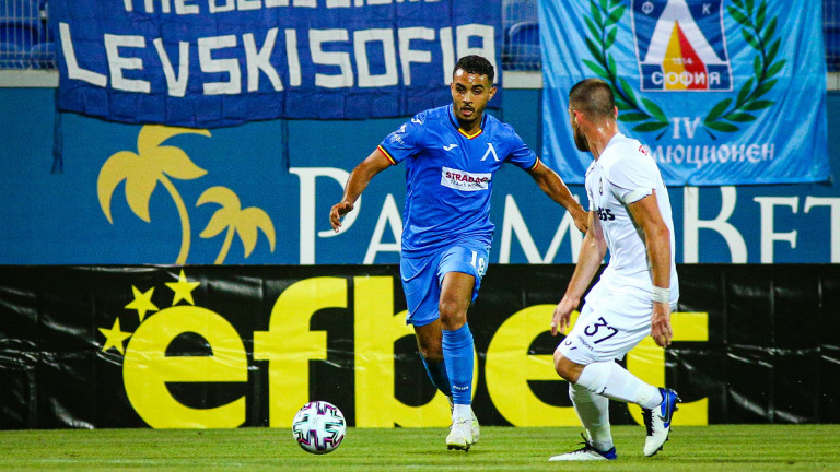 Ботев (Враца) - Левски 2:0, Бабунски бележи от дузпа
