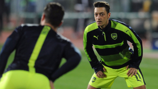 Две звезди от Висшата лига на Англия може да отидат