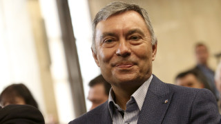 Юристът професор Огнян Герджиков коментира сложната ситуация около футболния Левски