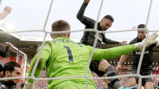 Ръководството на английския Манчестър Юнайтед е взело решение да не