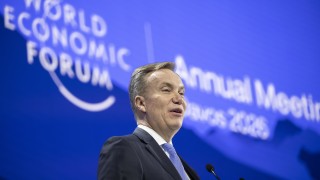 Ръководителят на Световния икономически форум в Давос подаде оставка след