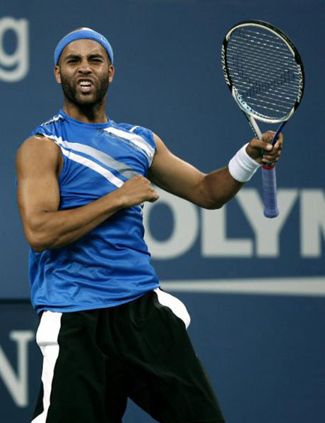 Блейк стигна трудно до третия кръг на US Open