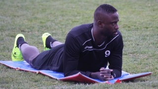 Локо (Пловдив) със странно решение