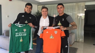 Отборът на Шахтьор Солигорск с Иван Караджов на вратата задържа