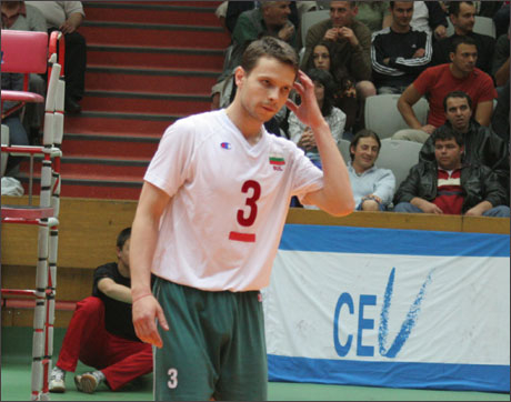 Волейболистите ни победиха Латвия с 3:0