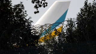 Русия и Украйна разменят пленници информира Ройтерс Два автобуса със затъмнени