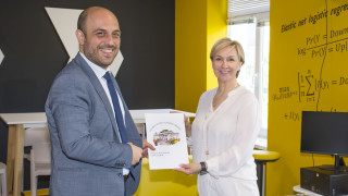 Yettel и Стопанският факултет на СУ "Св. Климент Охридски" изграждат стратегическо партньорство в обучението по отговорен и устойчив бизнес