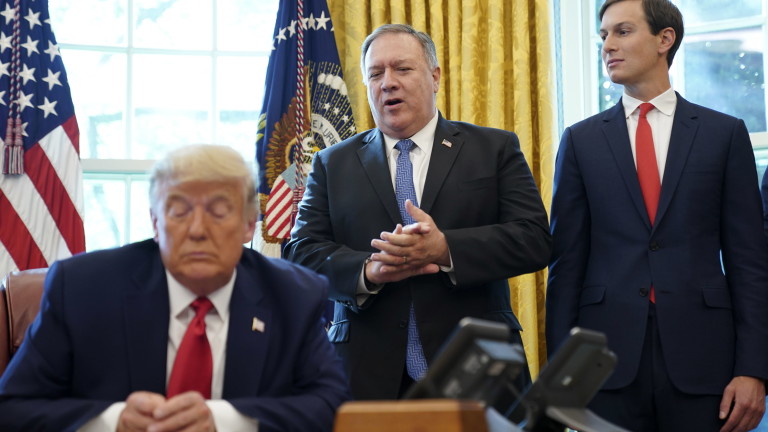 Помпео очаква втори мандат на Тръмп, не признава Байдън за победител