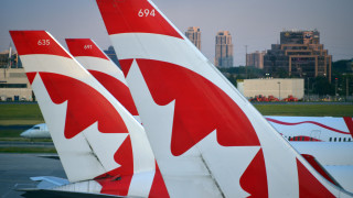 Канадците заменят годишната си ваканция на юг от границата с