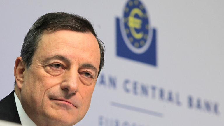 Драги очаква още една сложна за ЕЦБ година  