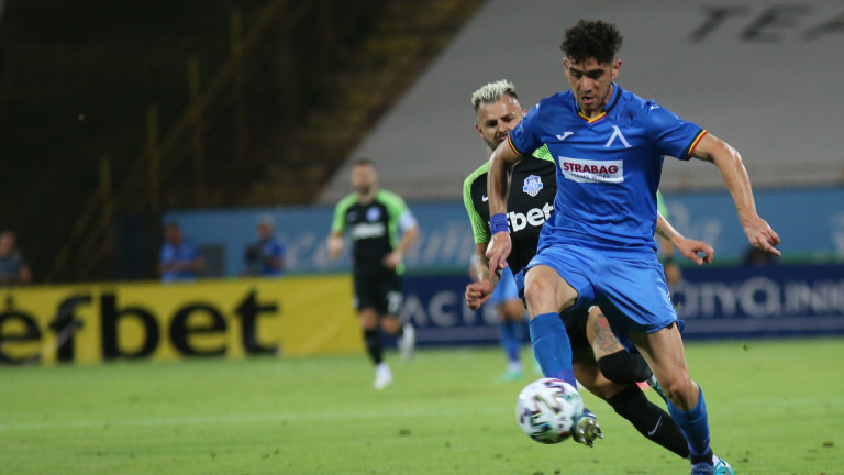 Защитник на Левски титуляр за младежите на Кипър при разгромна победа