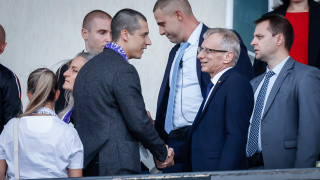 Премиерът Николай Денков също уважи каузата на Стилиян Петров Очакваме събитие