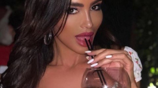 Половинката на Валери Божинов Биляна Дол използва социалните мрежи