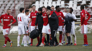 Защитникът на ЦСКА Тибо Вион е с разкъсани връзки