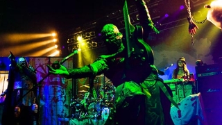 Чудовищата Lordi взривиха София (галерия)