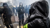 Полицията в Париж задържа 33 души на протестите на "жълтите жилетки"
