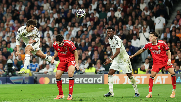 Реал Мадрид прекърши Бенфика и е на 1/8-финал в Шампионската лига