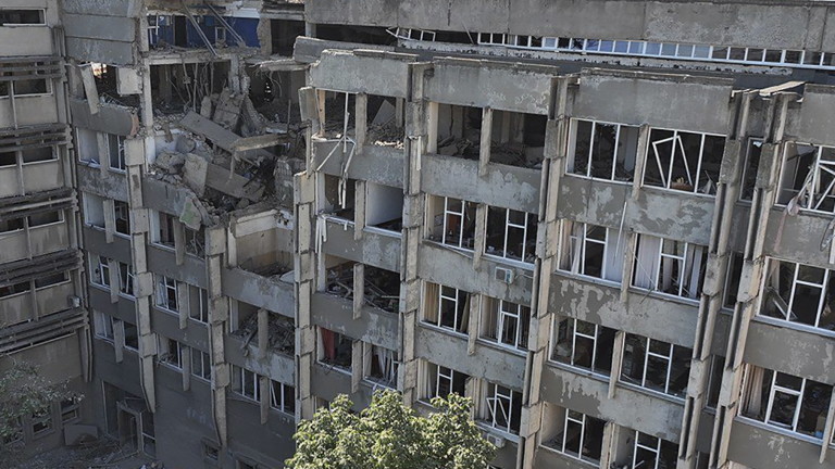 Украйна гневна заради руска въздушна атака срещу родилен дом във Вилнянск