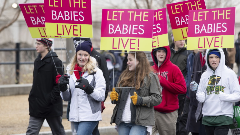 Американски съд блокира стриктния закон за абортите в Джорджия