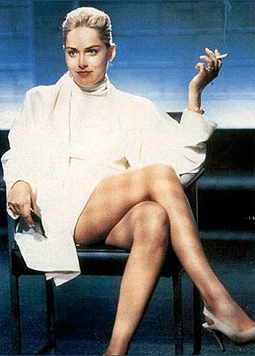 Sharn Stoun Snima Prvichen Instinkt 3 Lifestyle Bg