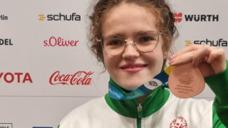 Ана Василева ни донесе бронз в плуването на Спешъл Олимпикс
