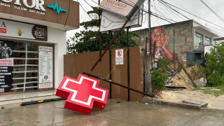 Представители на властите в Тексас в събота призоваха жителите на