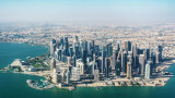 Катар спира доставките на газ за Европа по маршрута през Червено море