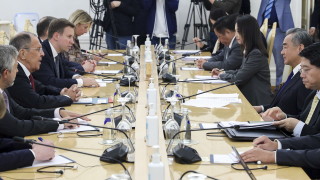 Китайският външен министър Ван И каза в понеделник че Москва