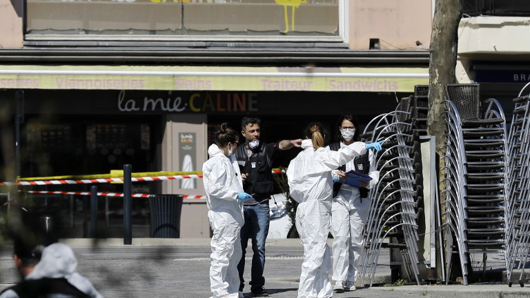 Френските власти разследват дали нападението с нож е свързано с тероризъм
