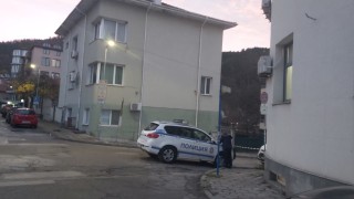 Тази сутрин бе извършен въоръжен грабеж в центъра на Благоевград