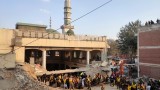  Над 90 станаха жертвите при атентата против джамия в Пакистан 