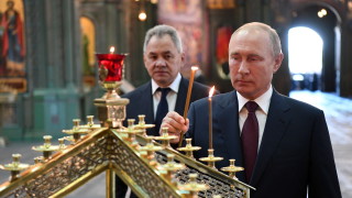 Президентът на Русия Владимир Путин отдаде почит на загиналите по