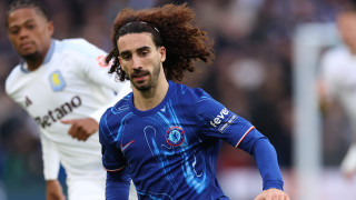 Футболистът на Челси Марк Кукурея остана без бутонки Той имаше основна