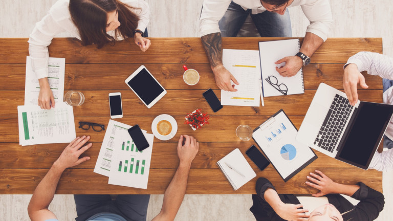 Никога не правете тези неща на работа