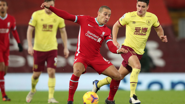 Кризата в Ливърпул продължава в пълна сила. Шампионите загубиха с