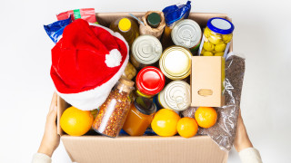 Още в края на месец ноември започваме да си представяме задаващите