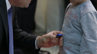 Българската Коледа закупува медицинско оборудване за близо 1 млн лв