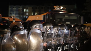 Хиляди грузинци протестират в столицата Тбилиси с искане за предсрочни