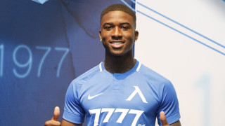 Треньорът на Левски Петър Хубчев ще може да разчита на