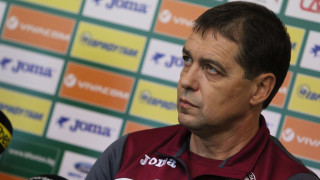 Селекционерът на България Петър Хубчев даде пресконференция преди домакинството