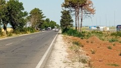 Трима загинали и двама ранени при тежка катастрофа край село Столник