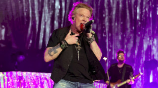 Има много начини феновете да покажат своето възхищение и признателност