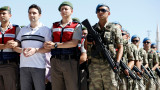  Турската полиция арестува над 300 бойци за връзки с Гюлен 