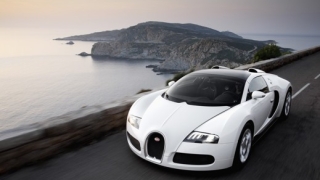 Първият Bugatti Veyron Grand Sport бе продаден за $2.9 милиона